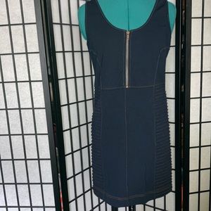 THEME dress.  Adorable dress size large. NWT